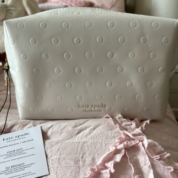kate spade Handbags - Kate Spade pouch